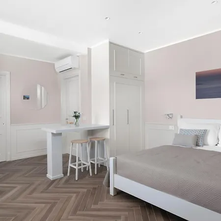 Maison d'hôtes Cyrus&janus Flats - De Vivo Realty *