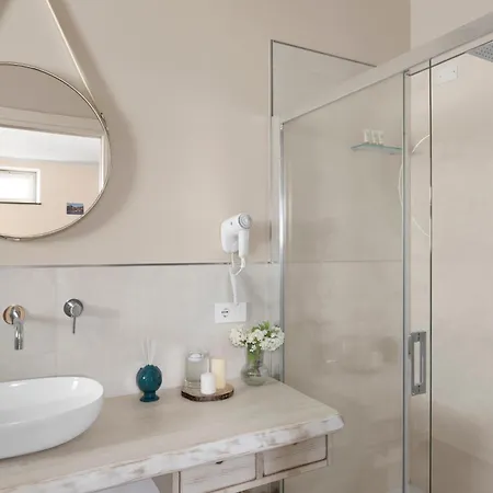 Maison d'hôtes Cyrus&janus Flats - De Vivo Realty