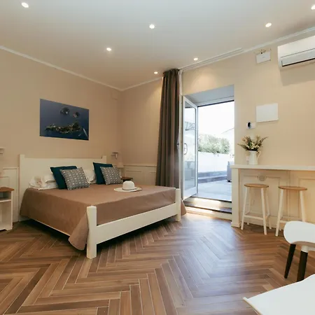 Cyrus&janus Flats - De Vivo Realty * Piano di Sorrento