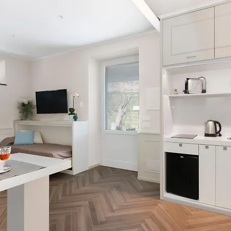 Maison d'hôtes Cyrus&janus Flats - De Vivo Realty *